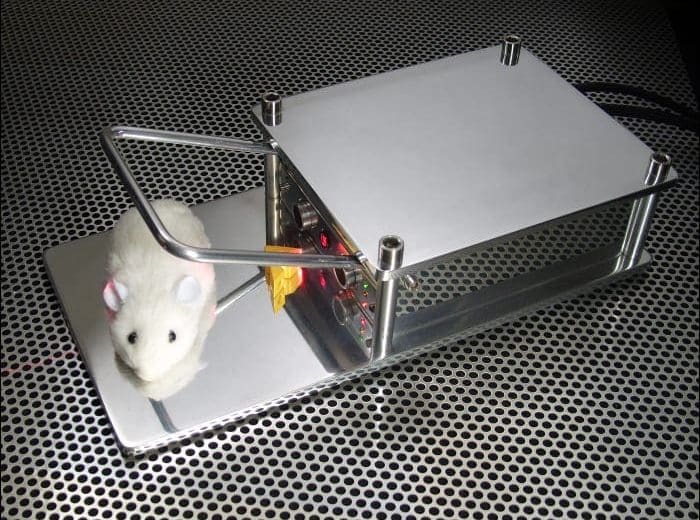 better-mousetrap-wm-700x525-enlarged better-mousetrap-wm-700x525-enlarged