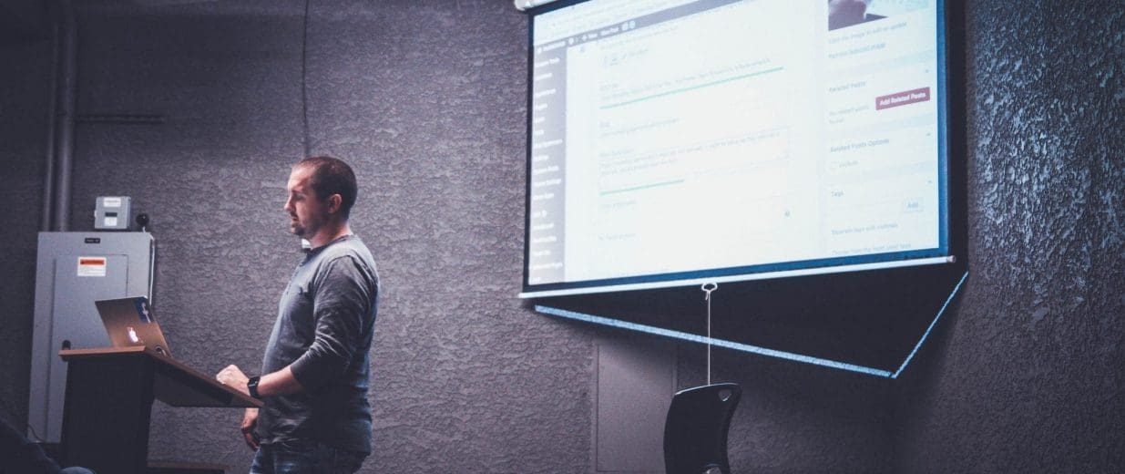 Classroom teaching doesn't scale ...