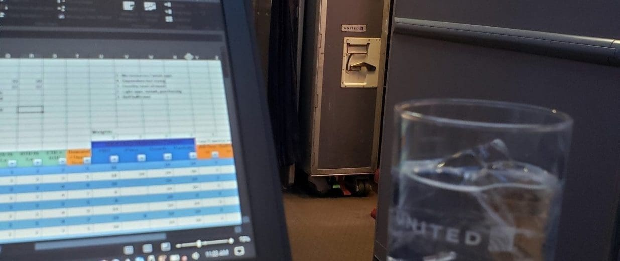 Flying Digital Nomad - somewhere over the western US Flying Digital Nomad - somewhere over the western US