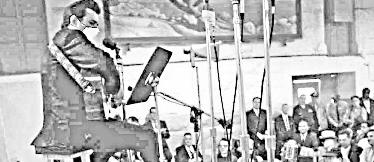 Stuck-InMyHomePrison Stuck in my home prison ... and time keeps draggin' on ...